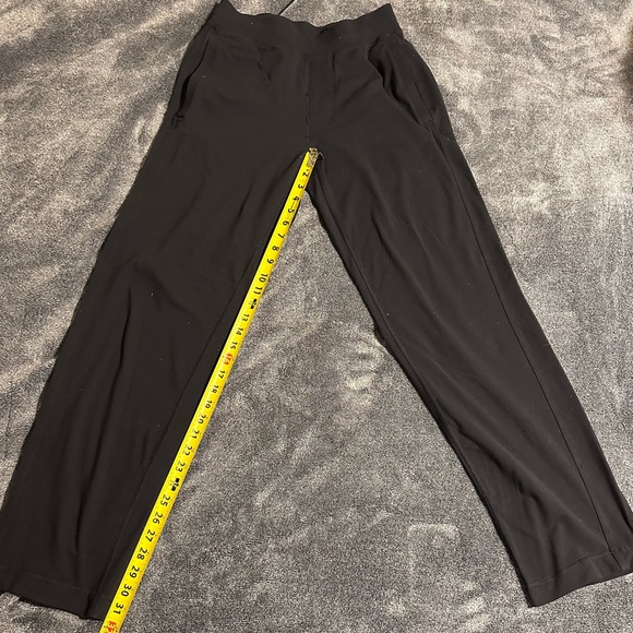 Lululemon in mind yoga pants - Picture 1 of 3